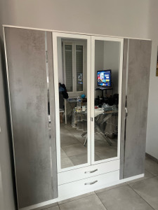 Photo de galerie - Armoire 