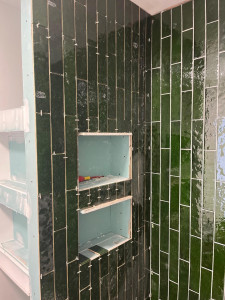 Photo de galerie - Faïence, douche