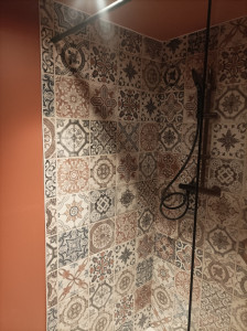 Photo de galerie - Faillence douche 