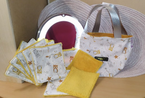 Photo de galerie - Lingettes et panier bébé 