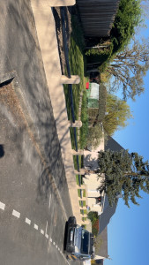 Photo de galerie - Muret après réparation re bouchage des fissures peinture beige 