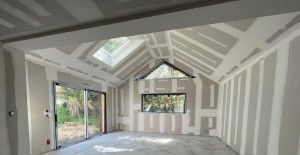 Photo de galerie - Isolation-pose de plaque de plâtre- bande a joint