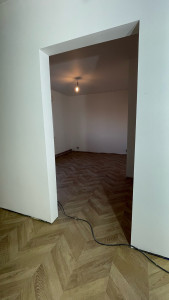 Photo de galerie - Pose de revêtement de sol stratifié 