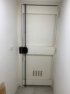 Photo de galerie - Pose d’une porte de cave