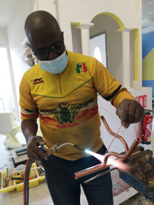 Photo de galerie - Bricolage et multi services