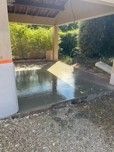 Photo de galerie - Coulage de dalle pour création de garage 