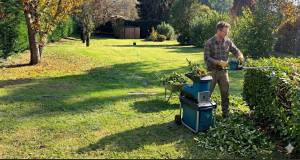 Photo de galerie - Après la tonte , élagage des haies