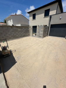 Photo de galerie - Terrassement et Préparation dalle béton 