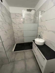 Photo de galerie - Rénovation générale de la salle de bain 