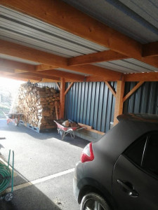 Photo de galerie - Création d’un carport en bois avec bac acier 