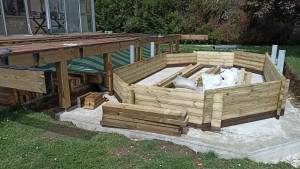 Photo de galerie - Installation d'une piscine bois 