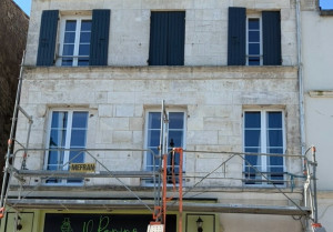 Photo de galerie - Façade (réparation pierre )