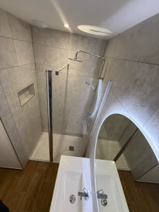 Photo de galerie - Carrelage salle de bain création complète 