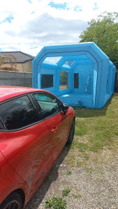 Photo de galerie - Cabine de peinture gonflable, clios 4 rs 