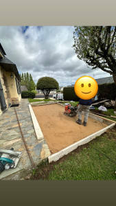 Photo de galerie - Préparation d’une future terrasse avant coulage béton.  