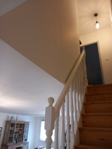 Photo de galerie - Rénovation monter escalier murs et plafond + peinture