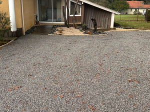 Photo de galerie - Création parking pose bordure 