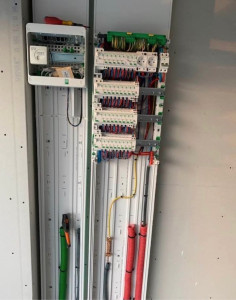 Photo de galerie - Installation électrique.