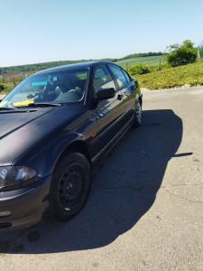 Photo de galerie - Nettoyage externe et interne d'une voiture