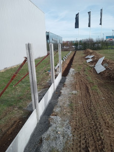 Photo de galerie - Bricolage et multi services