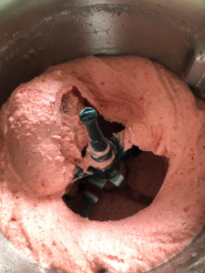 Photo de galerie - Mouse glacée aux fraises 