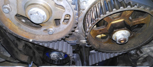 Photo de galerie - Kit distri & accessoire + P.E Kango III 1.5DCi