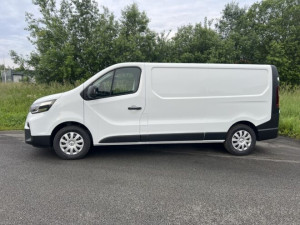 Photo de galerie - Camionnette nissan 