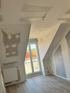 Photo de galerie - Bonjour à tous !   Je propose mes services pour tous travaux de rénovation : peinture, enduit, placo, n'hésitez pas à me contacter pour toute autre demande    Devis 100% gratuit ✔ Read less