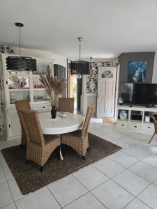 Photo de galerie - Ménage salle a mangé salon  