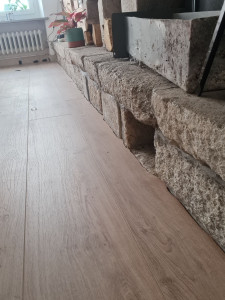 Photo de galerie - Finition parquet sur pierre