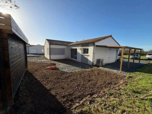 Photo de galerie - Création d’un espace en 0,20 afin de pouvoir accueillir la structure d’une nouvelle terrasse bois 