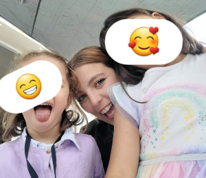 Photo de galerie - Nounou de deux magnifiques filles
