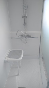 Photo de galerie - Installation de douche senior ou handicapé