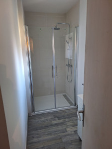 Photo de galerie - Salle de bain refait à neuf 

