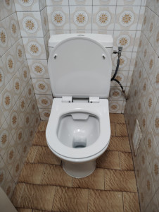 Photo de galerie - Fournitures et installations d'un WC.
complet :
garantie 10 ans

Travail soigné,minutieux et Rapide 