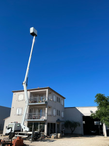 Photo de galerie - Nacelle 20M pour accès à hauteur en sécurité 