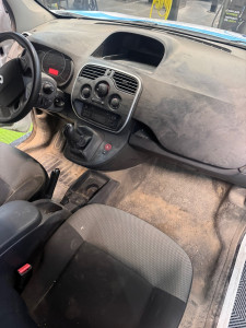 Photo de galerie - Avant nettoyage sur ce Kangoo