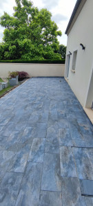 Photo de galerie - C'est un terrasse de 45m2 et on l'a posé en deux jours