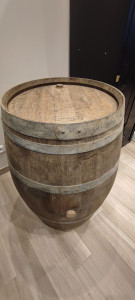 Photo de galerie - Tonneaux de 225L pour les cérémonies 