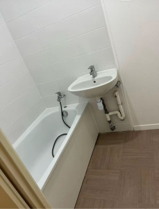 Photo de galerie - Remplacement du Lavabo et de la baignoire 
