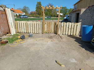 Photo de galerie - Bricolage et multi services