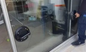 Photo de galerie - Changement de roulette baie alu