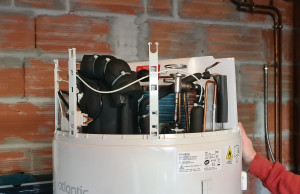 Photo de galerie - Entretien chauffe eau thermodynamique ATLANTIC Egéo