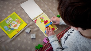 Photo de galerie - Cette exercice permet à l'enfant de travailler le repérage spatial