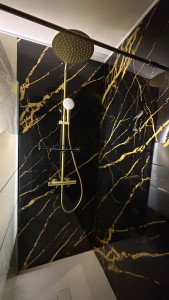 Photo de galerie - Colonne de douche
