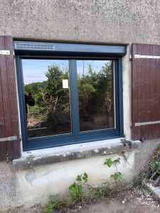 Photo de galerie - Fenêtre ALU + Volet roulant solaire 