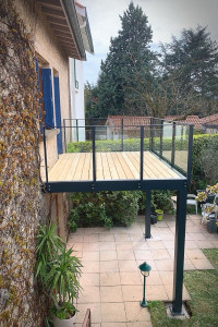 Photo de galerie - Terrasse suspendu + lame bois ip