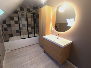 Photo de galerie - Rénovation d'une salle de bain du sol au plafond. 