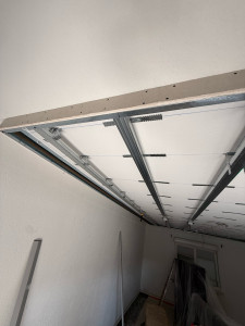 Photo de galerie -     Réalisation complète d’un plafond suspendu 