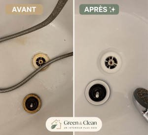Photo de galerie - Avant/Après du nettoyage de la baignoire. 